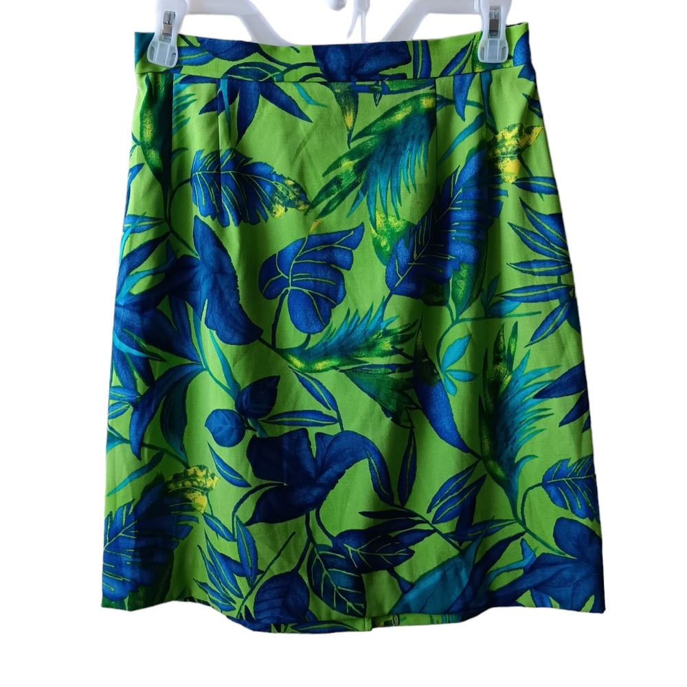 John Roberts Beautiful Vintage Floral A-Line Midi Skirt Women's Size 10